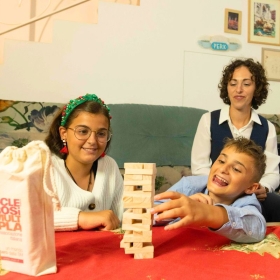 Gioco da tavolo in legno solidale AISM