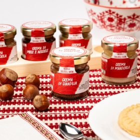 Creme al cioccolato assortite in vassoio legno, 5 pz